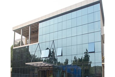 集裝箱做的辦公樓，辦公環(huán)境美美的！